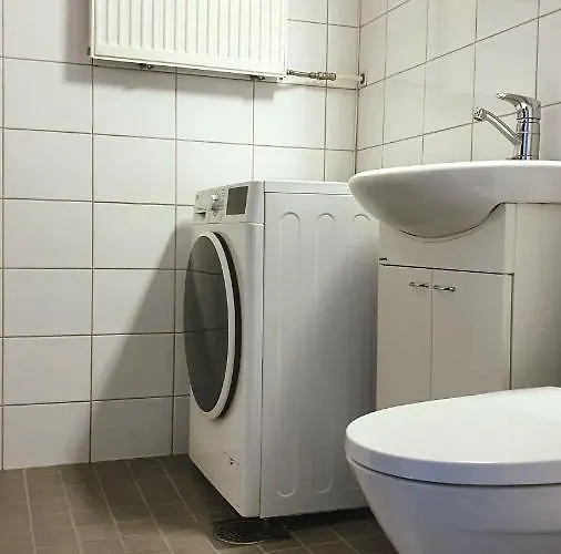 Center E99 * Τούρκου